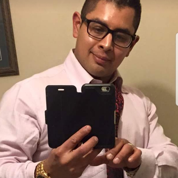 Meet your Posher, Hectorito - Picture 2 of 8